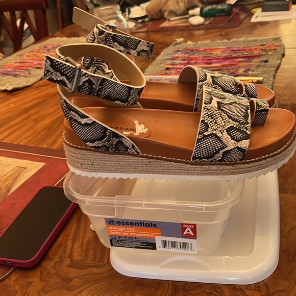 Lucky brand snake print leather sandals - Picture 2 of 2